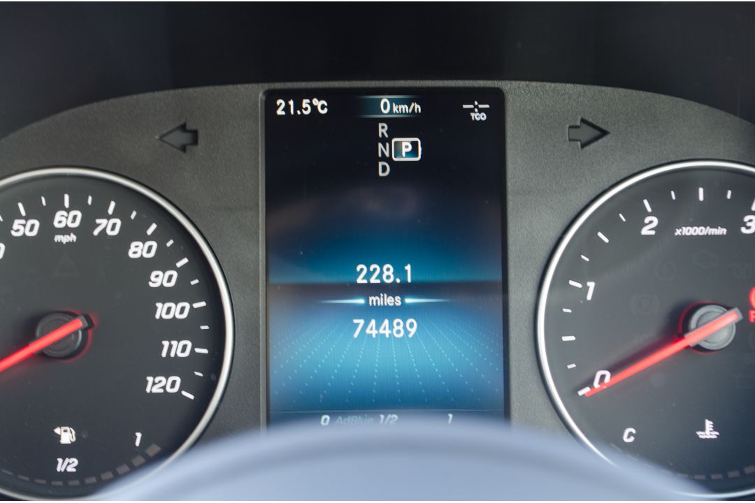 Mercedes Benz Sprinter 516 2.2 CDI LWB Automatic covered single car transporter  Registration - Image 30 of 30