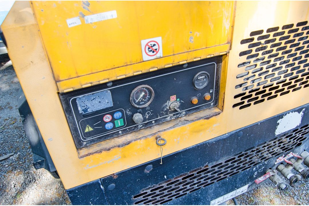 Doosan 7/72 diesel driven fast tow air compressor Year: 2014 S/N: 542145 Recorded Hours: 1443 - Image 7 of 8
