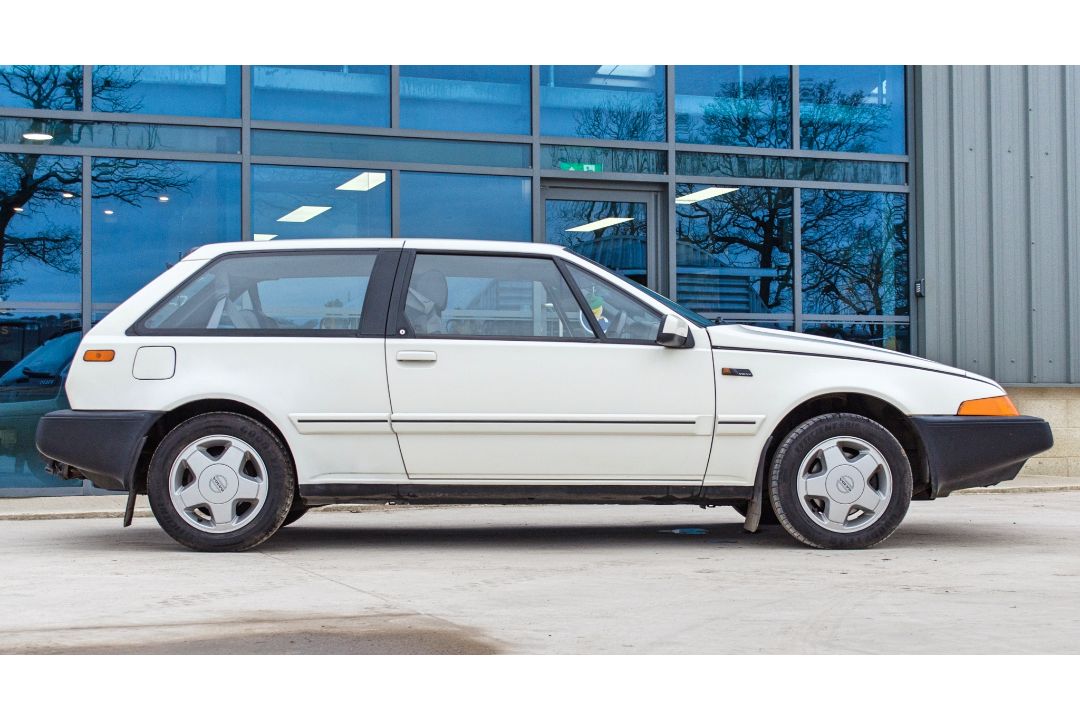 1987 Volvo 480 ES 1721CC 3 door hatchback - Image 13 of 56