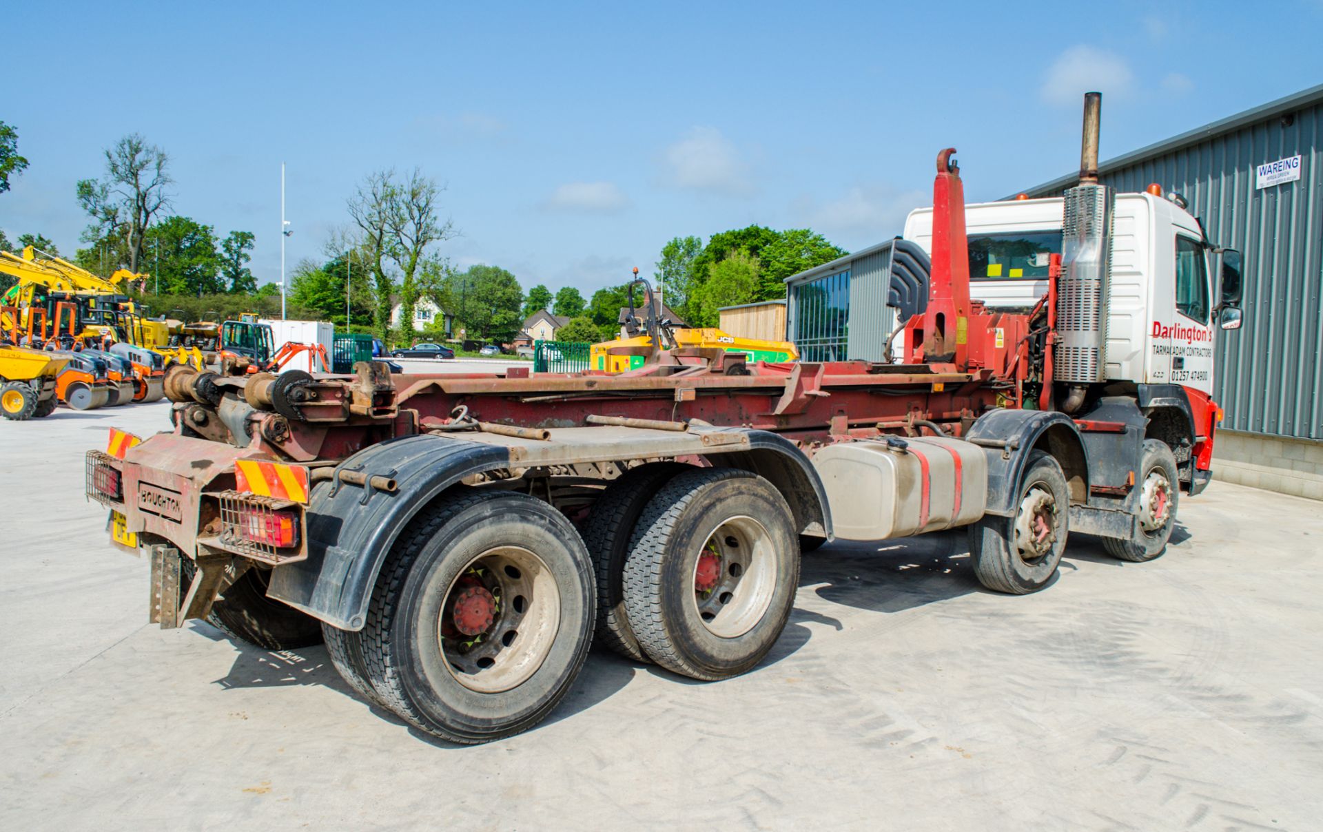 Volvo FM400 8x4 Euro 6 32 tonne hook loader lorry Registration Number: PO56 OFV Date of - Image 4 of 27