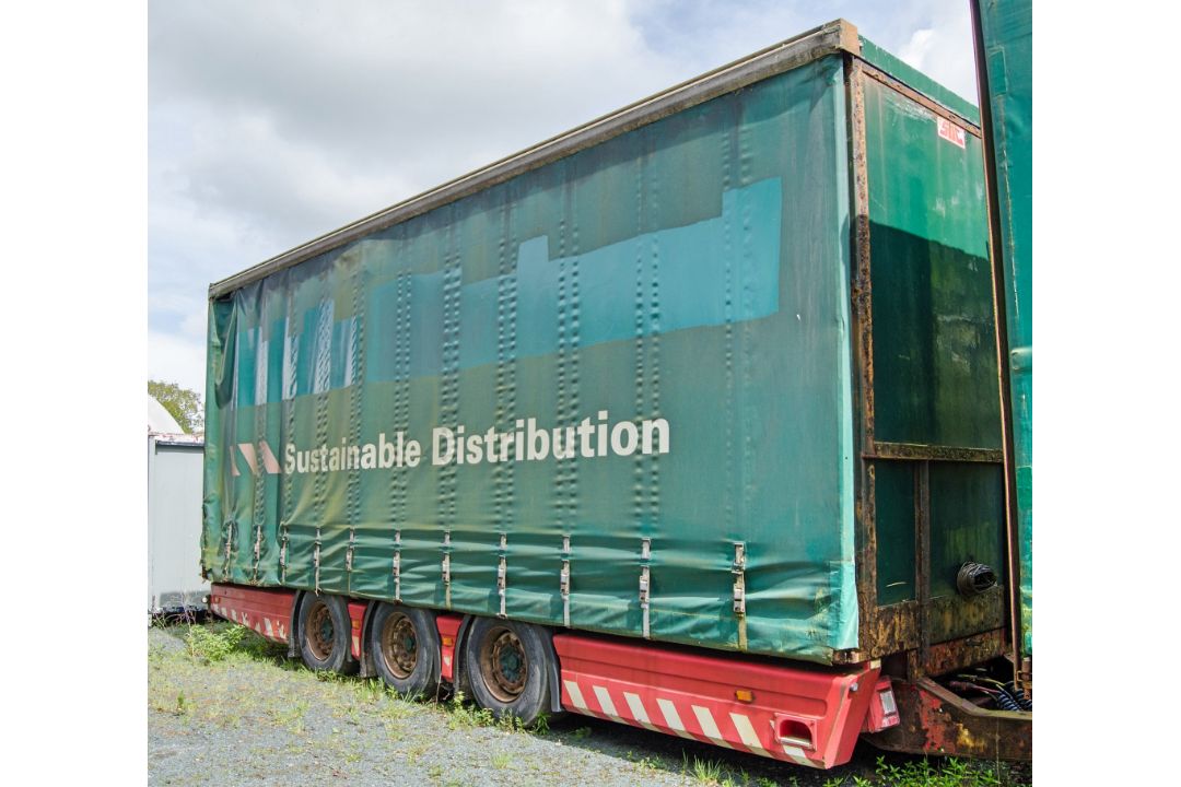 SDC Trailers 8 metre tri-axle curtain sided trailer Year: 2010 Ident: C298661 MOT: Expired - Image 1 of 11