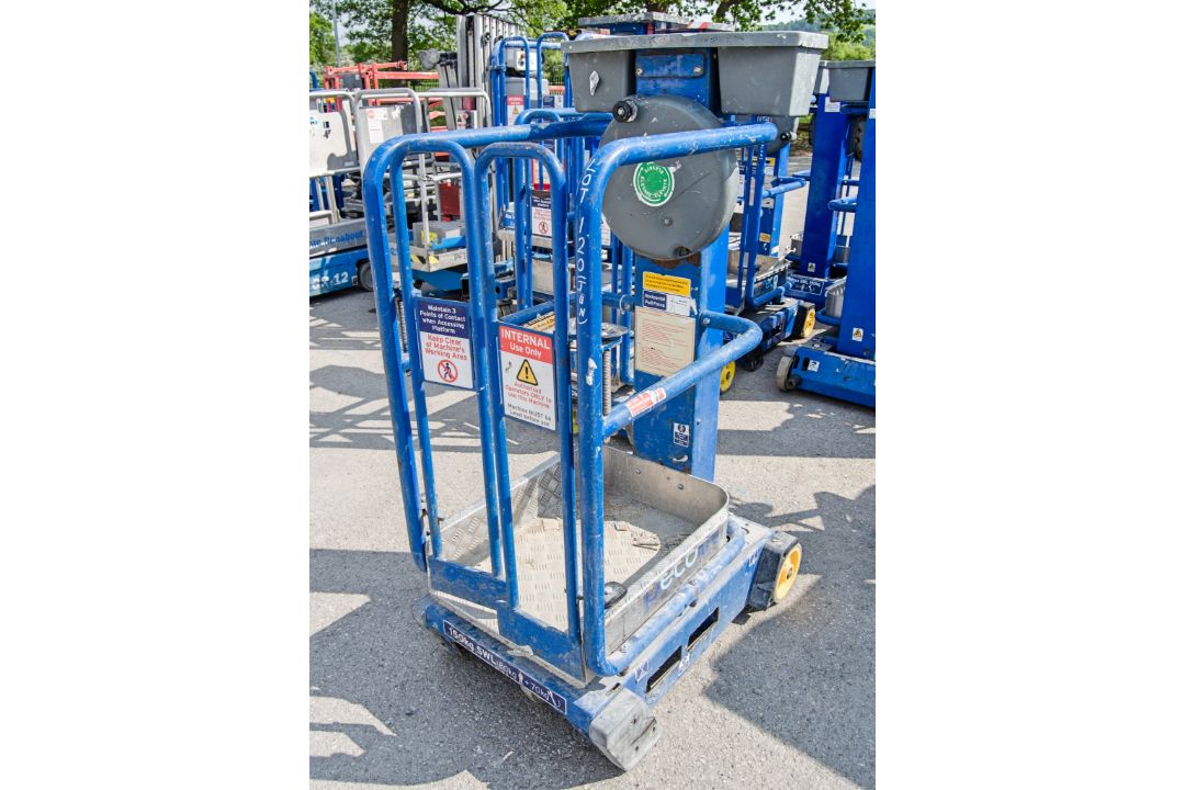 Power Tower Peco Lift manual vertical mast access platform PF1900 - Image 1 of 3