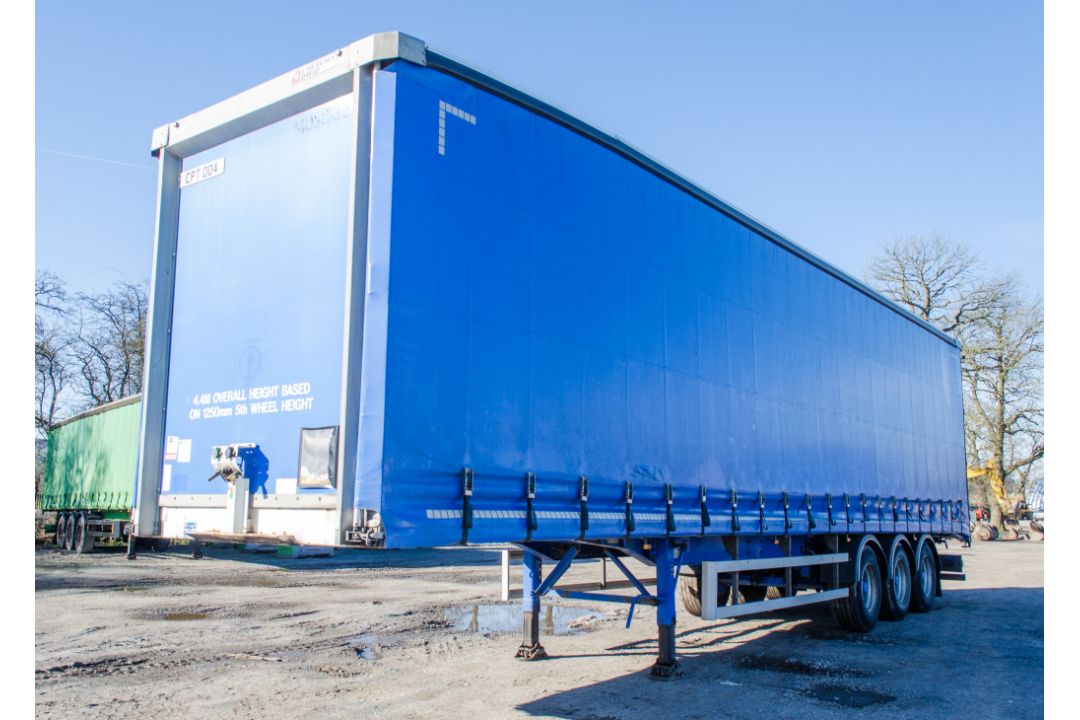 Lawrence David 13.7 metre tri-axle curtain sided trailer Year of Manufacture: 2015 Ident Mark: - Image 1 of 16