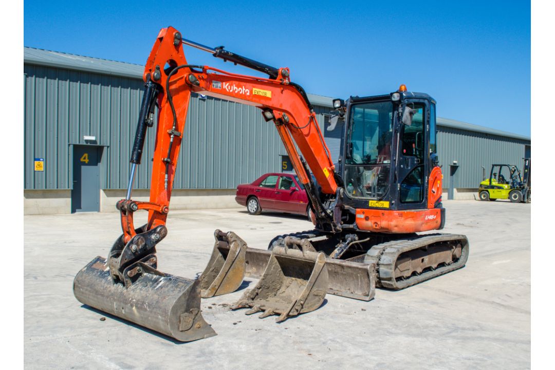 Kubota U48-4 4.8 tonne rubber tracked midi excavator Year: 2011 S/N: 50769 Recorded Hours: 4889 - Image 1 of 20