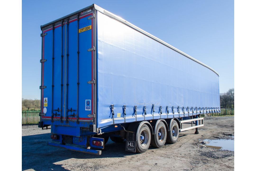 Lawrence David 13.7 metre tri-axle curtain sided trailer Year of Manufacture: 2015 Ident Mark: - Image 3 of 16