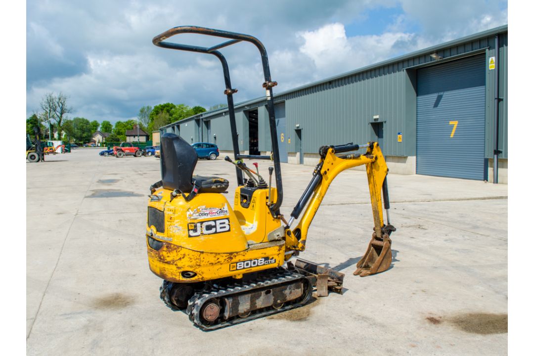 JCB 8008 CTS 0.8 tonne rubber tracked micro excavator Year: 2013 S/N: 00764635 Recorded Hours: - Image 3 of 17