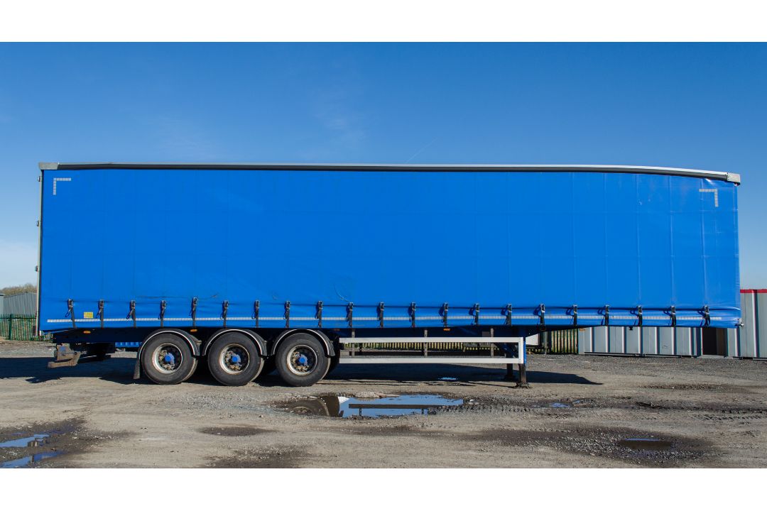 Lawrence David 13.7 metre tri-axle curtain sided trailer Year of Manufacture: 2015 Ident Mark: - Image 8 of 16
