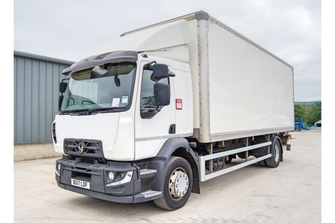 Renault D 7698cc 247HP 18 tonne 4x2 box lorry Registration Number: BG17 LDF Date of Registration: - Image 1 of 21