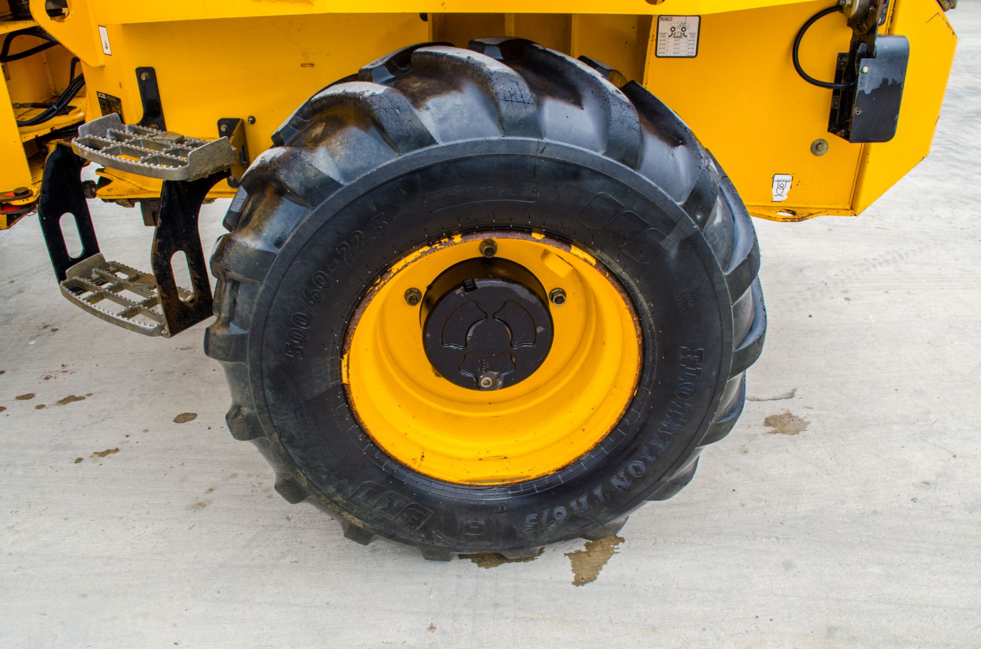 JCB 9FT 9 tonne straight skip dumper Year: 2018 S/N: J2780304 Recorded Hours: 1286 c/w camera system - Image 11 of 19