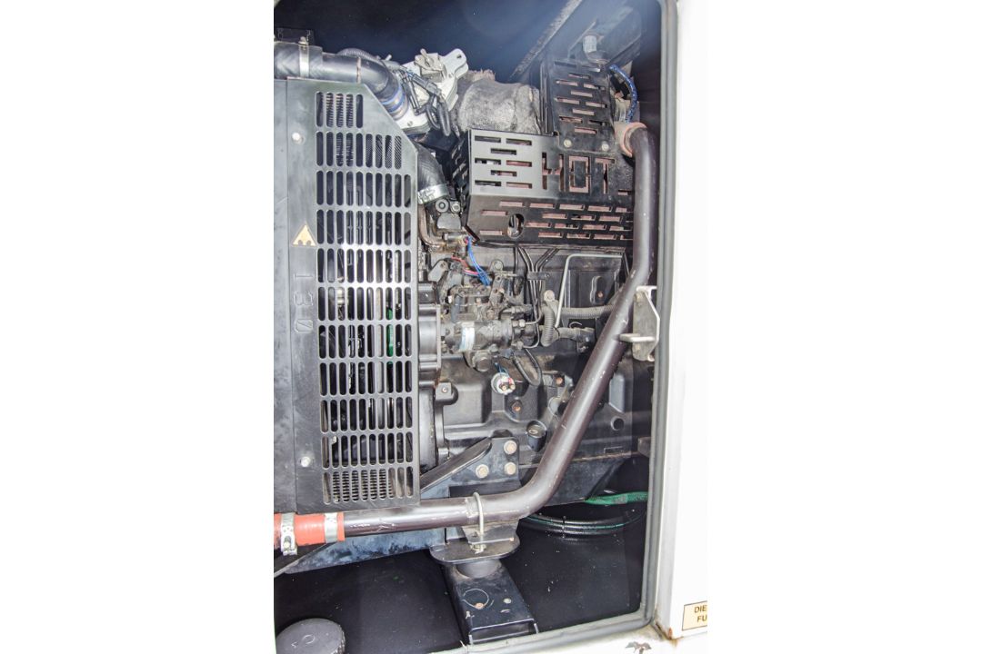 SDMO R66 60 kva diesel driven trailer mounted mobile generator Recorded hours: 12210 A604026, - Image 7 of 8