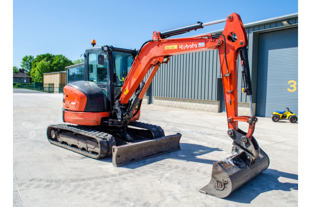 Kubota U48-4 4.8 tonne rubber tracked midi excavator Year: 2011 S/N: 50769 Recorded Hours: 4889 - Image 2 of 20