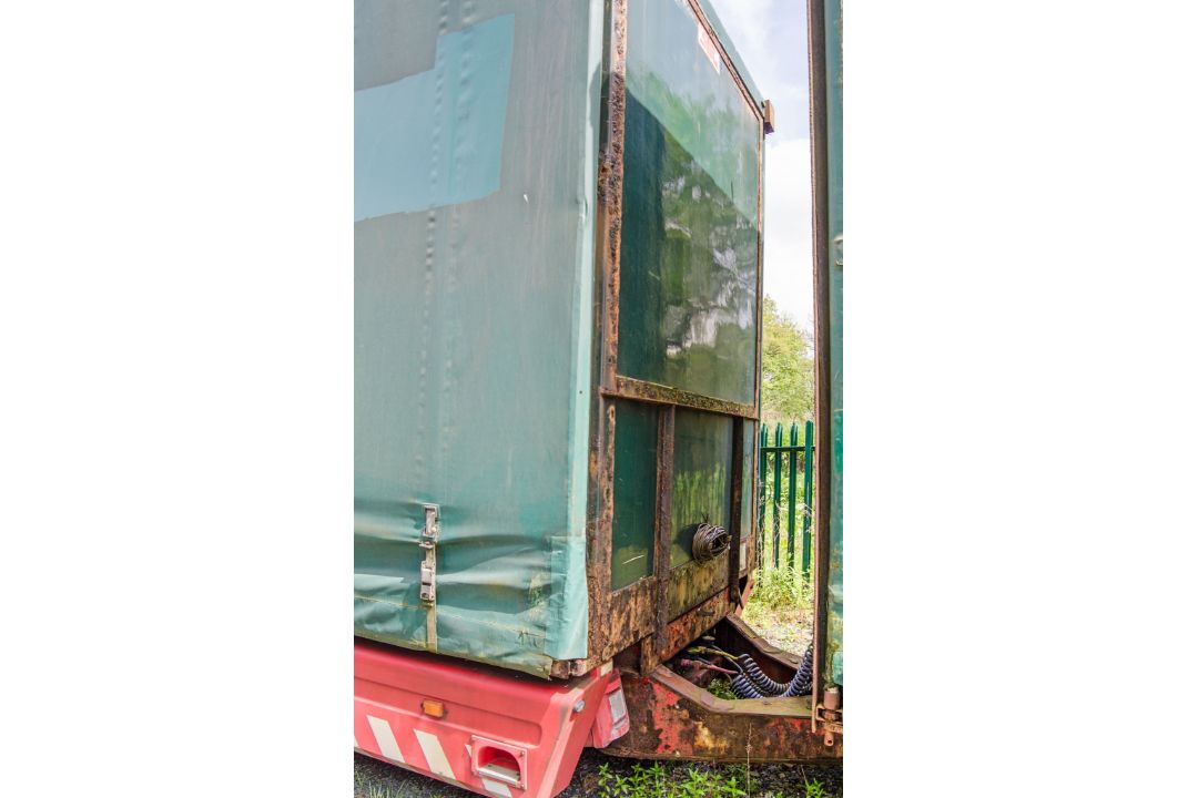 SDC Trailers 8 metre tri-axle curtain sided trailer Year: 2010 Ident: C298661 MOT: Expired - Image 2 of 11