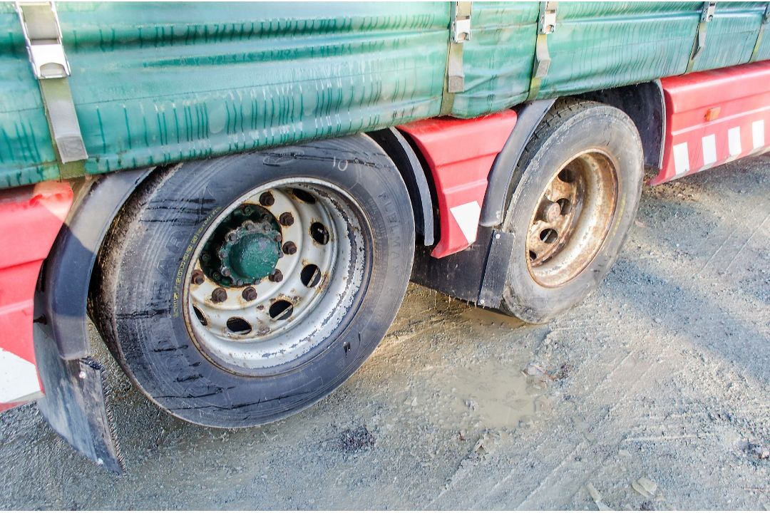 Scania R440 Topline 6 x 2 26 tonne curtain sided draw bar lorry Registration number: PK60 SZJ Date - Image 15 of 25
