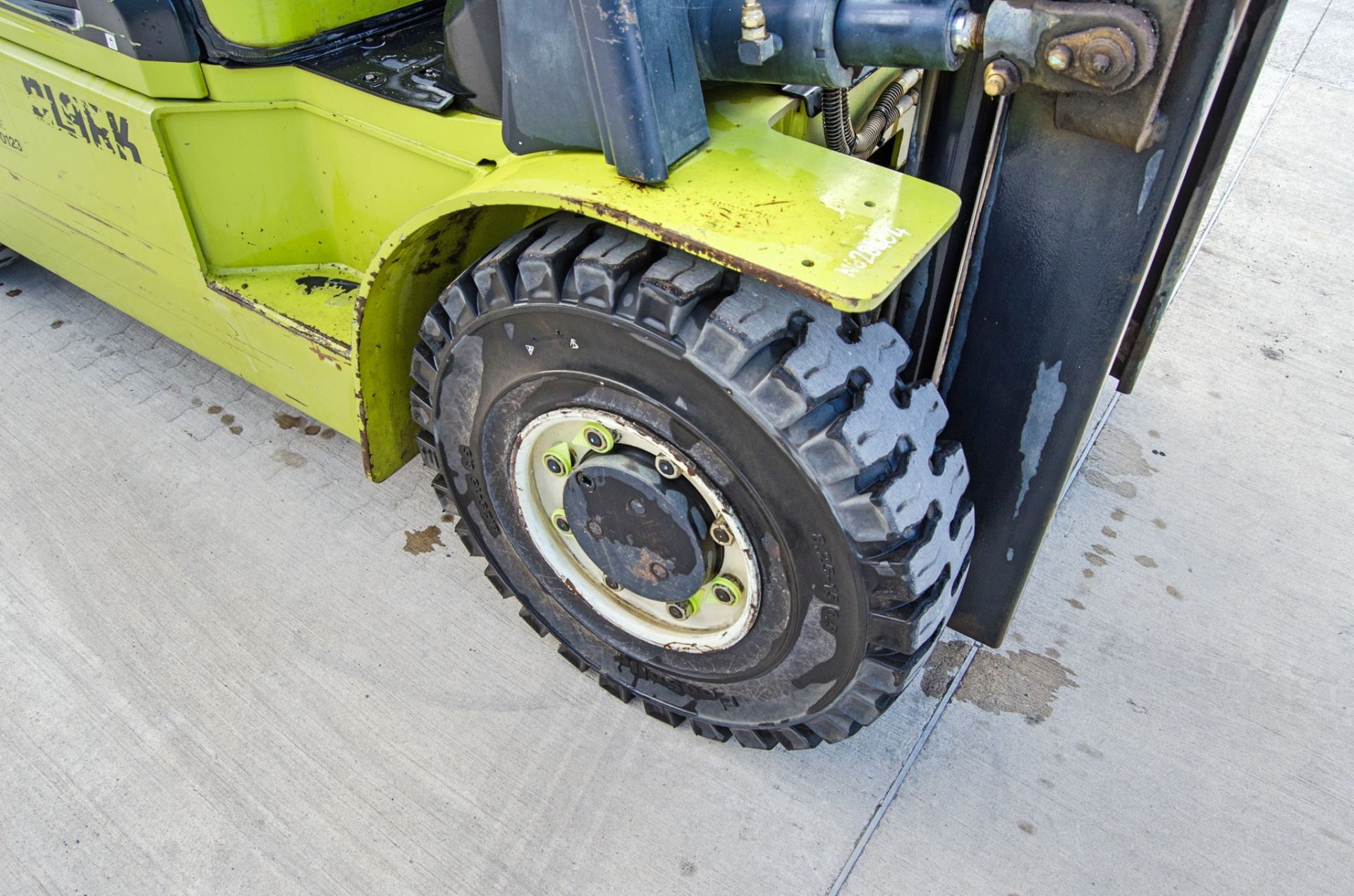 Clark C40D 4 tonne diesel driven fork lift truck Year: 2014 S/N: 9913 Recorded Hours: 4484 N628404 - Image 15 of 21
