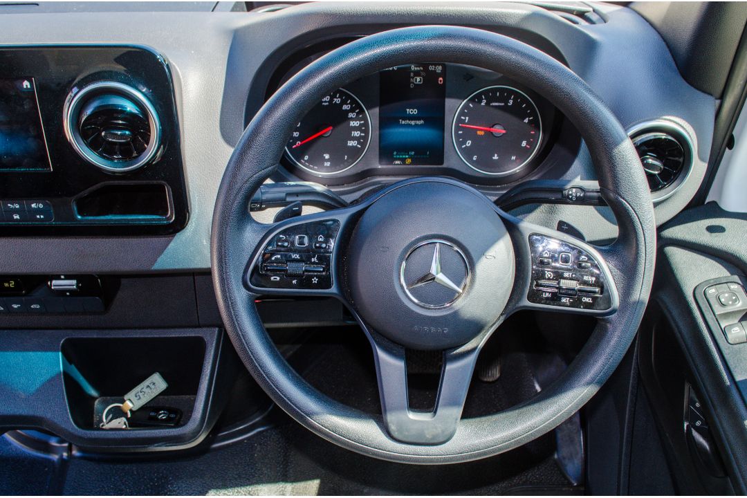 Mercedes Benz Sprinter 516 2.2 CDI LWB Automatic covered single car transporter  Registration - Image 29 of 30