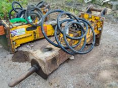 DKB hydraulic breaker c/w headstock Pin diameter: 35mm Pin centres: 180mm Pin width: 140mm HM427
