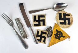A mixed group comprising a post-1953 German Kaufmann K55K Mercator folding pocket knife, a WW2