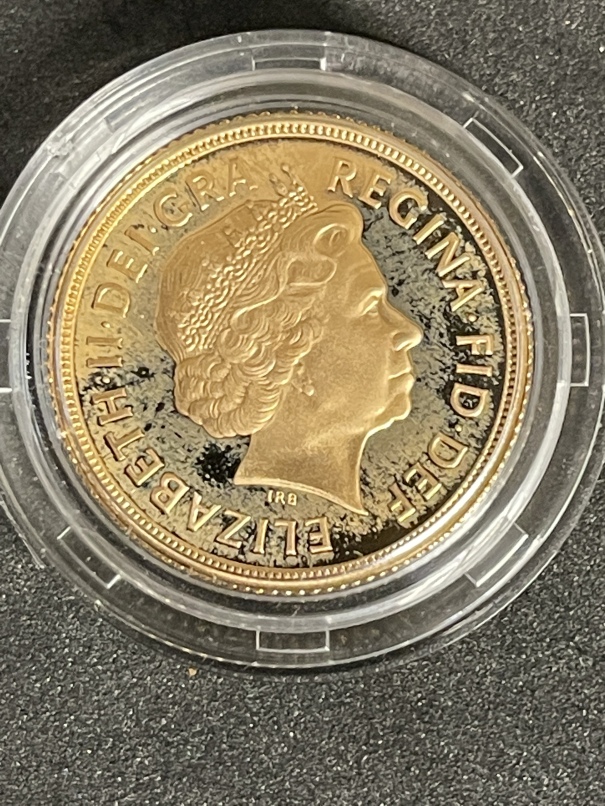 Coins/Numismatics: Elizabeth II, 1953-2022. Gold sovereign, 2006. Royal Mint. Proof no 1490 with - Image 5 of 5