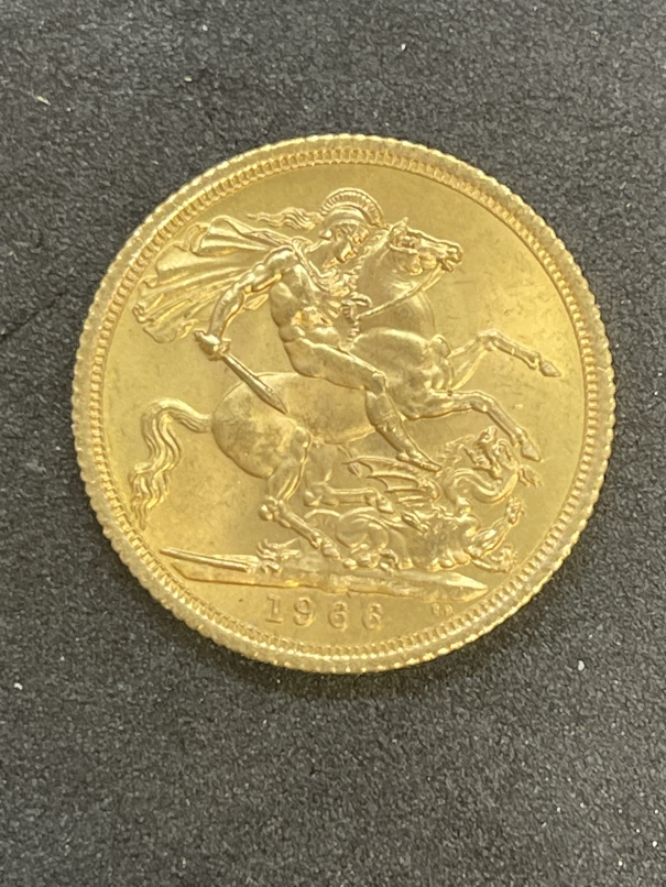 Coins/Numismatics: Elizabeth II 1966 Gold Sovereign. - Image 3 of 3