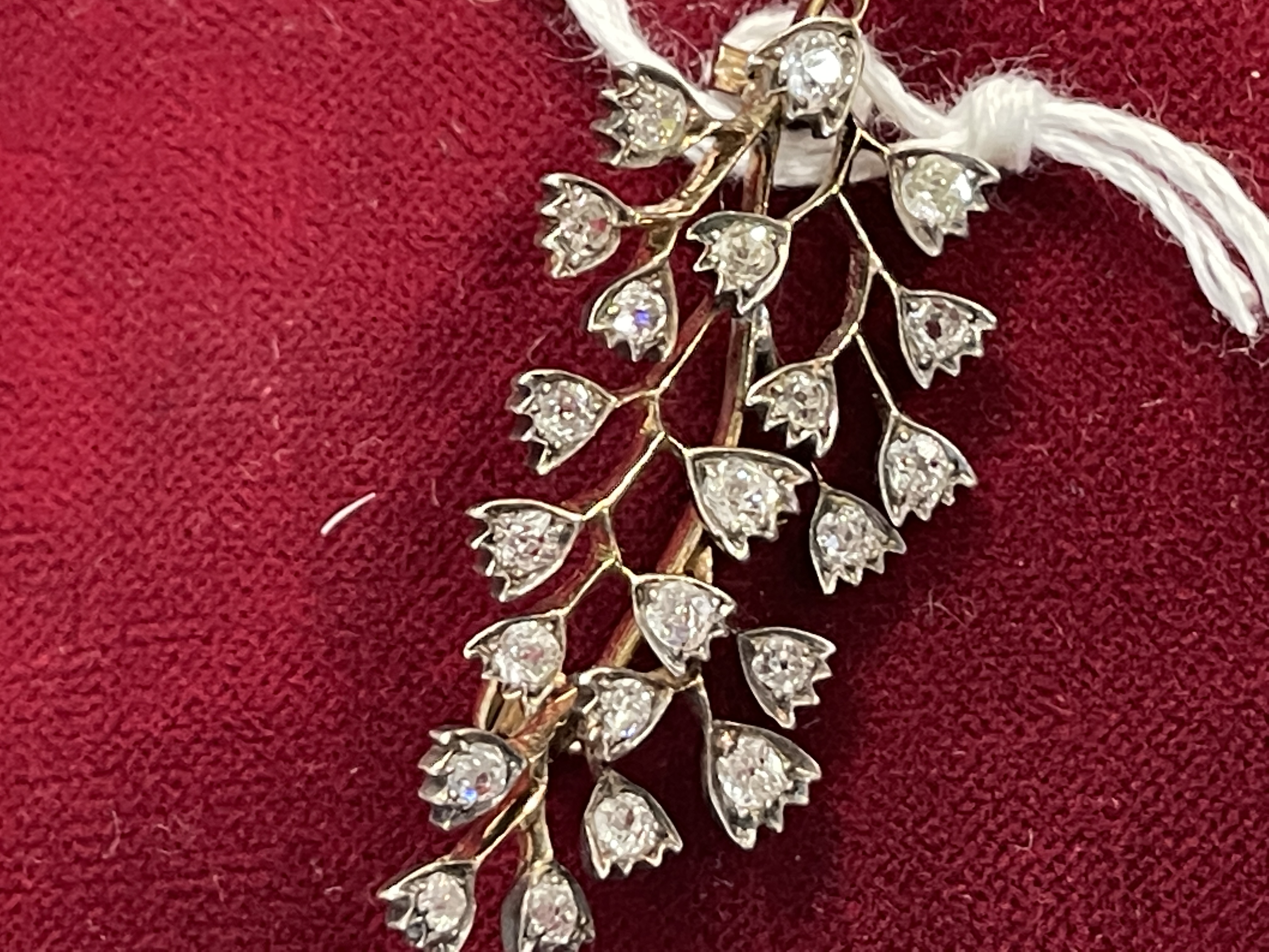 Jewellery: Yellow metal brooch in the form of a spray set with twenty-three old cut diamonds, - Image 2 of 2