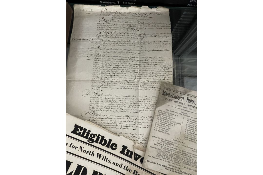 18th to 20th cent. Wiltshire Ephemera: 1777 Deed The Manor of Bishopston Enclosure Acts 1791 - Image 7 of 10