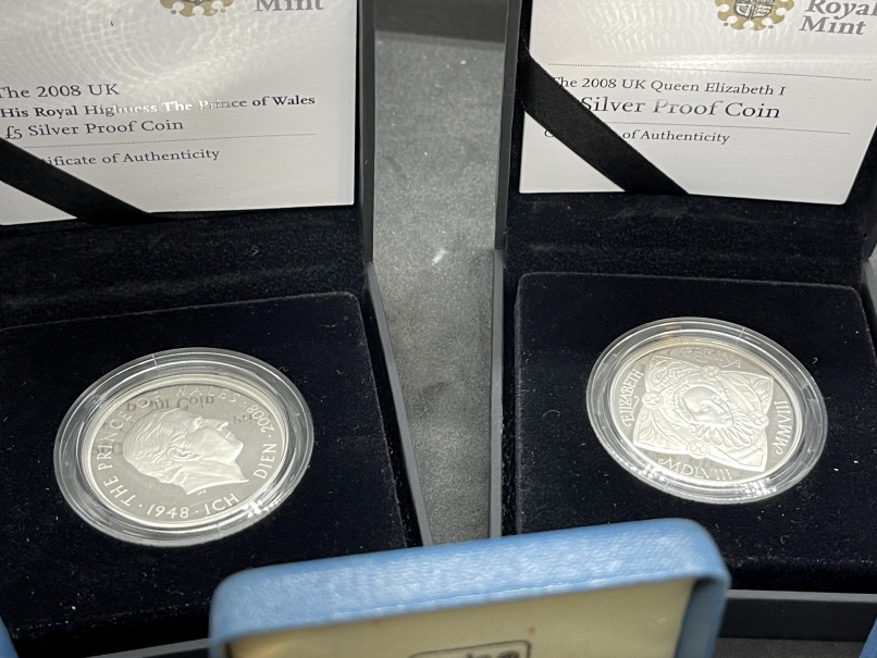 Coins/Numismatics: Royal Mail silver proof five pound 2008 (2), 1996 NI proof silver pound, 1989 - Image 2 of 7