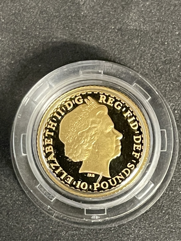 Coins/Numismatics: Royal Mint Queen Elizabeth II 2009 gold proof quarter sovereign coin, cased - Image 2 of 5
