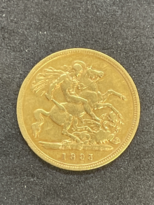 Gold Coins: Victoria 1895 half sovereign, circulated. 4g. - Image 2 of 3