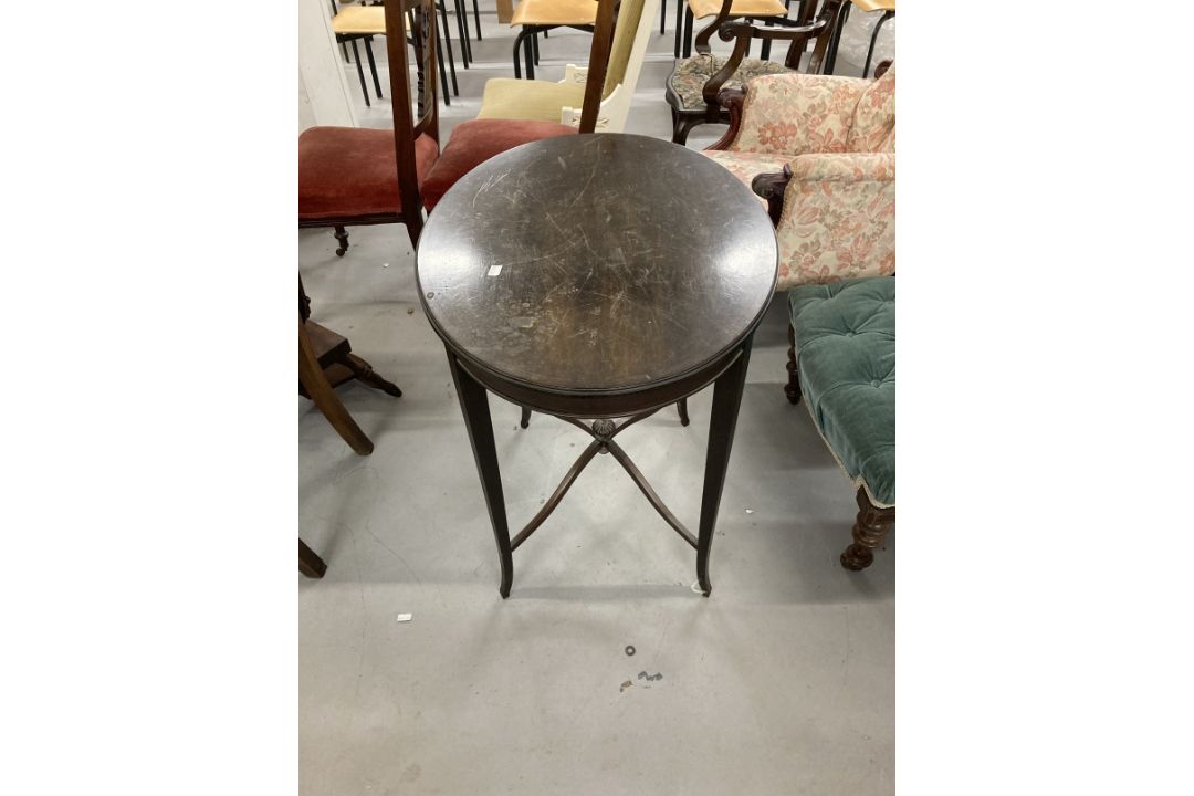 Edwardian mahogany dining chairs with carved backs and turned front supports terminating in castors. - Image 2 of 3