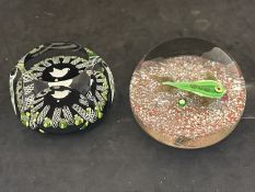 The Mavis and John Wareham Collection: Paperweights: Paul Ysart 'PY' cane swan with concentric