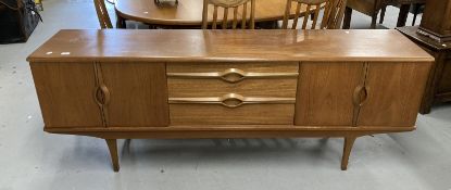 The Mavis and John Wareham Collection: Mid 20th cent. Furniture: Teak G-Plan oval extending table