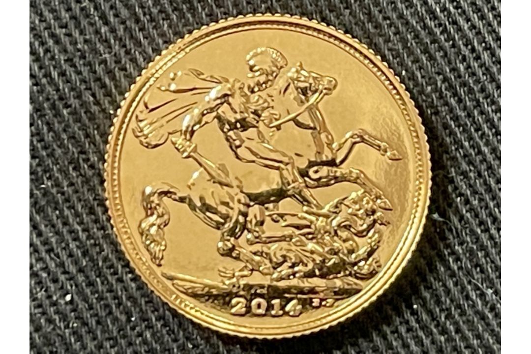 Coins/Numismatics 2014 Gold Sovereign. - Image 1 of 2