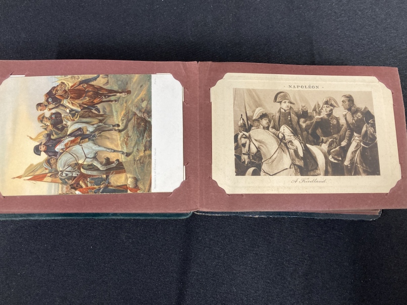 Postcards: Concertina style postcard album containing one hundred cards depicting the life, loves - Image 4 of 4