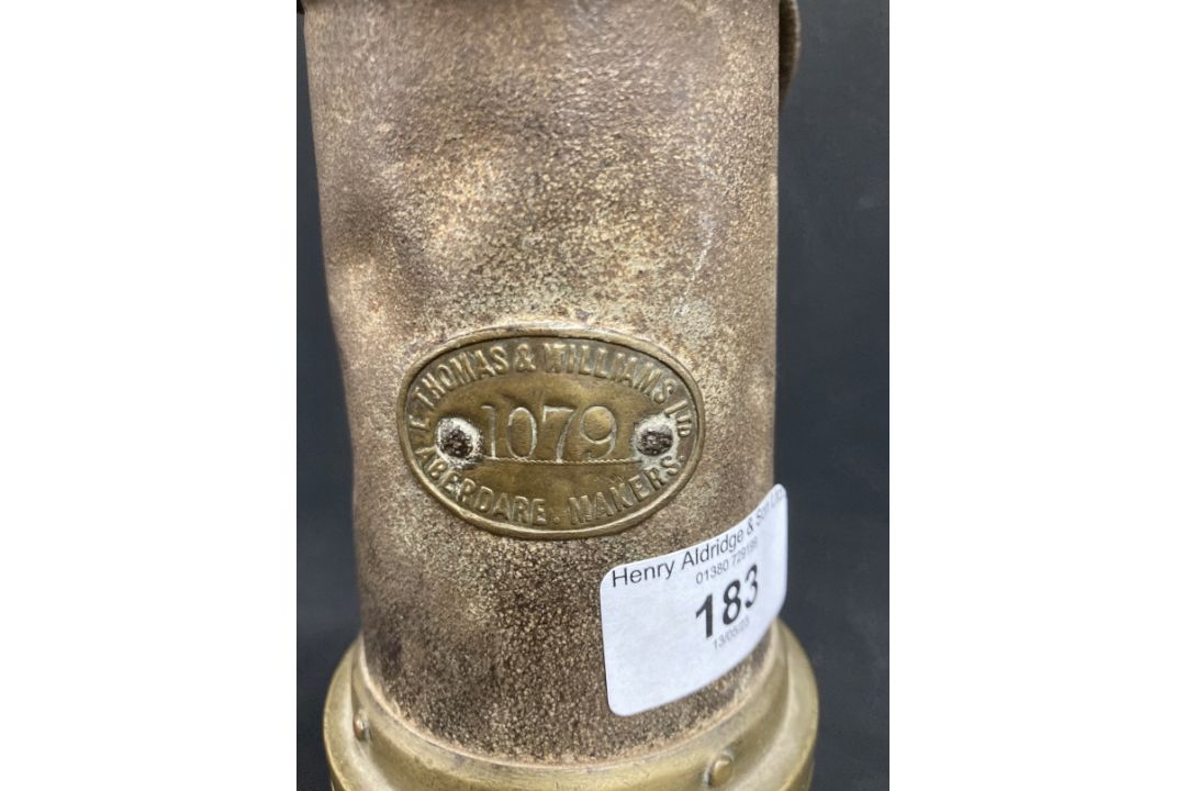 Miners Safety Lamps: Early 20th cent. Evan Thomas & Williams, Aberdare, No. 1079, stamped 1003 on - Image 2 of 3