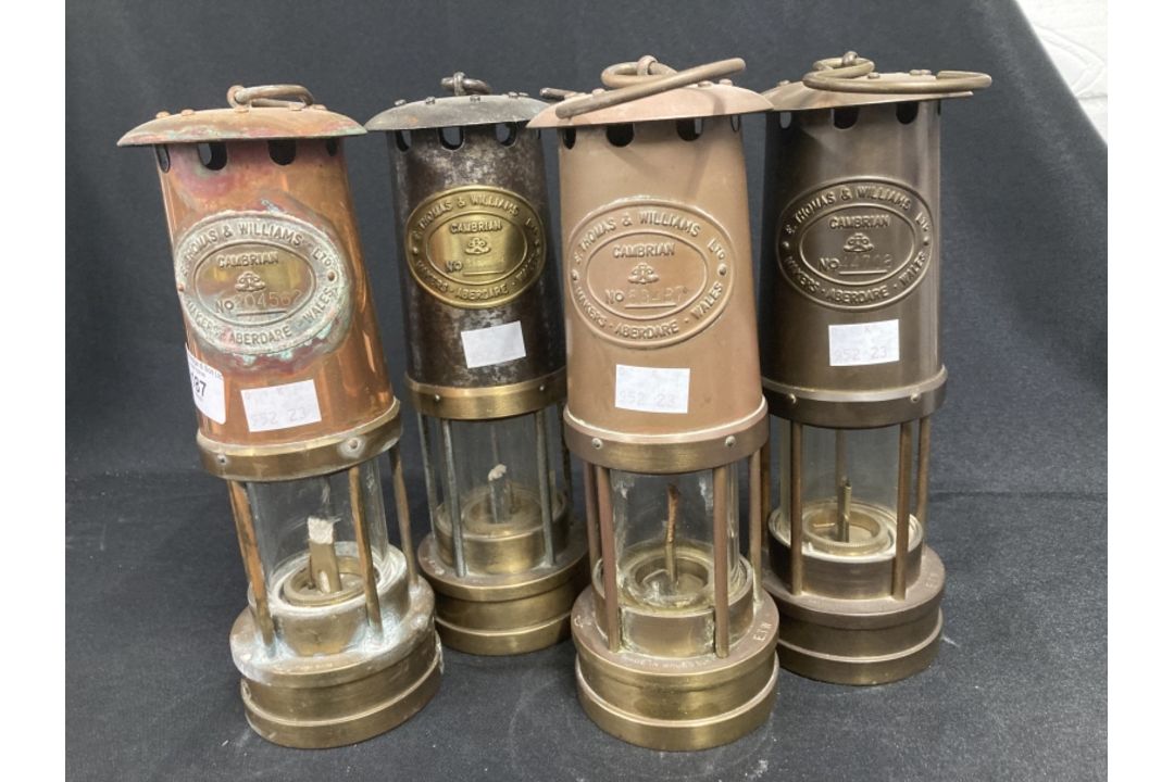 Miners Safety Lamps: Late 20th/early 21st cent. Working examples all Evan Thomas & Williams - Image 1 of 3
