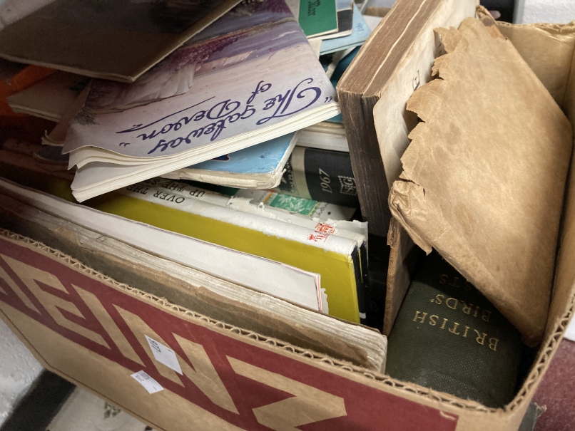 Books: Collection includes Over the Line and Up the Straight with Brockbank, a selection of P.G. - Image 4 of 4