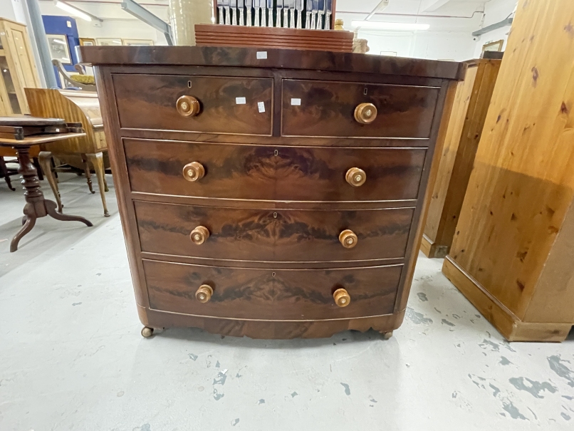 20th cent. Victorian mahogany bow fronted chest of drawers, cock beaded with brass keyholes and