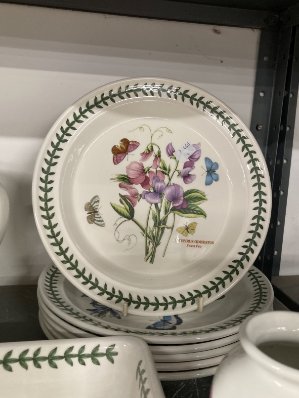 20th cent. Ceramics: Portmeirion dinner plates x 6, sunflower jug, mug, vase and square dish. - Image 3 of 3