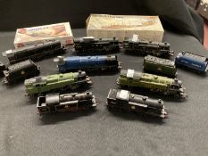 Toys: Diecast Hornby Dublo three rail Locomotives; LNER 7429 matt green, Southern 1927 matt green,