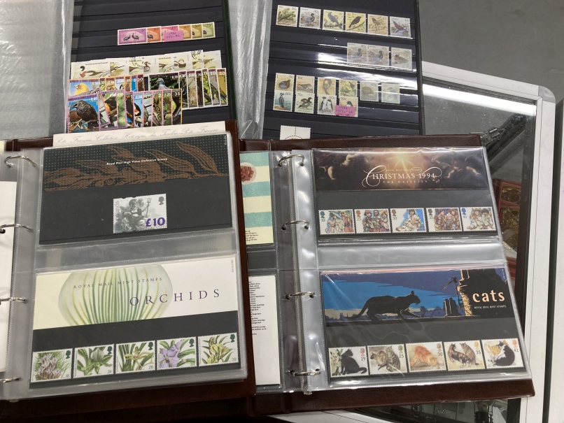 Stamps: Late 20th cent. Two Royal Mail presentation packs albums with thirty-eight mint stamp - Image 2 of 2