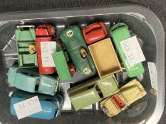 Toys: The Thomas Ringe Collection. Die cast vehicles Moko Lesney Matchbox 1-75 Series MB21A Coach MW