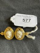 Jewellery: Victorian ladies 15K gold double cameo brooch. 9.6g.