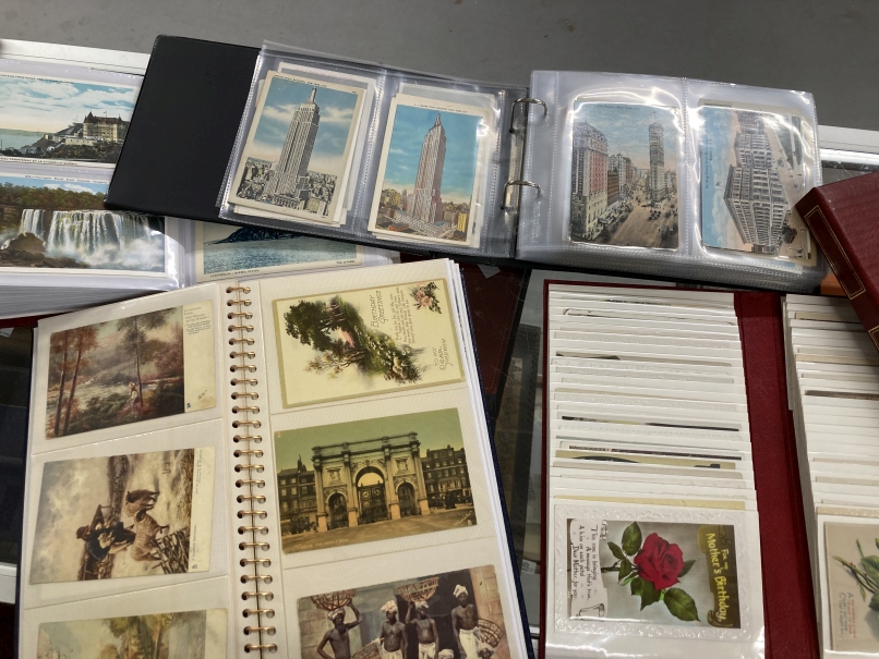 Postcards: An album of cards, Edwardian and later of the USA, album of Canada, album of Europe and - Image 2 of 2