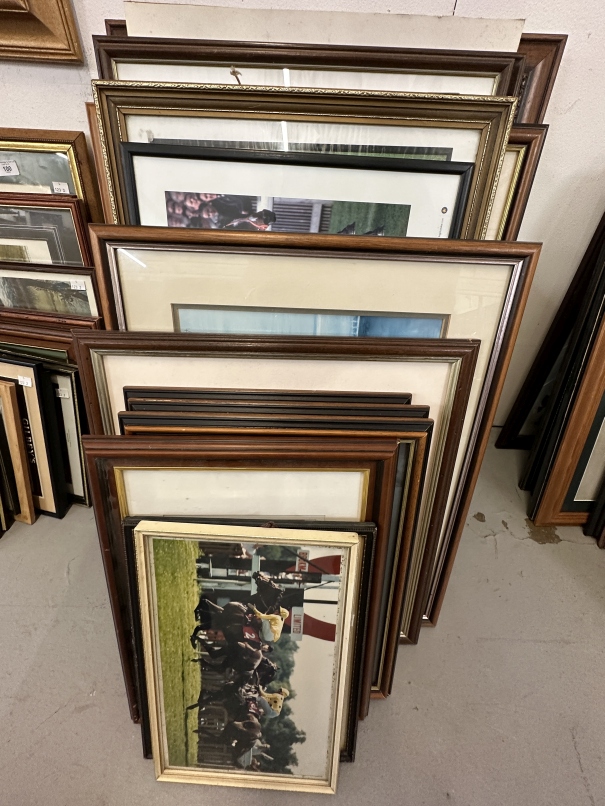Prints: Large selection of horse racing limited edition prints includes "Lester Piggott" tribute "