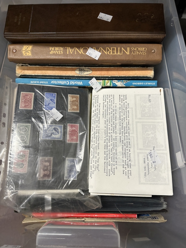 Stamps: Large collection of first day covers with appropriate PHQ cards issued by the Postmark