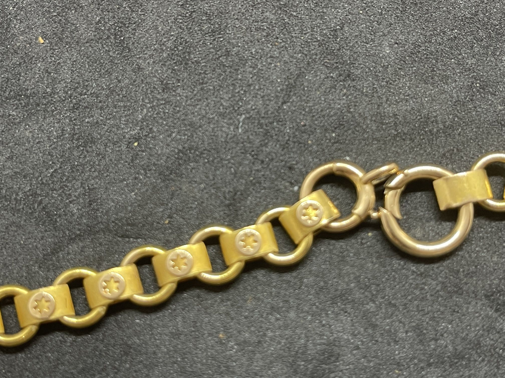 Jewellery: Yellow metal fancy link necklet. Stamped 15ct and tests as such. length 18ins. weight - Image 3 of 3