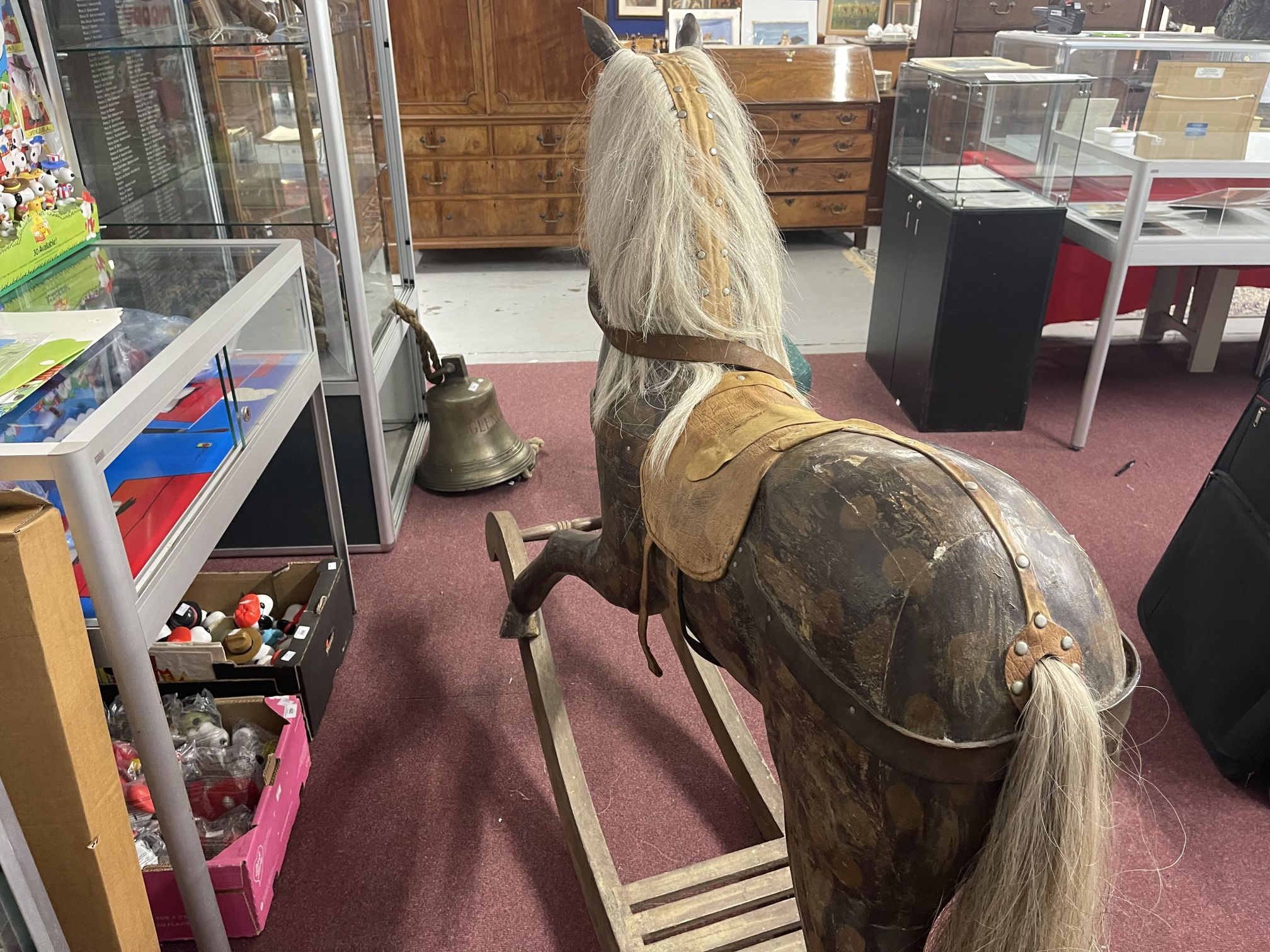 Toys/Pastimes: Late 19th/early 20th cent. Rocking horse of generous proportions, well carved head - Image 5 of 6
