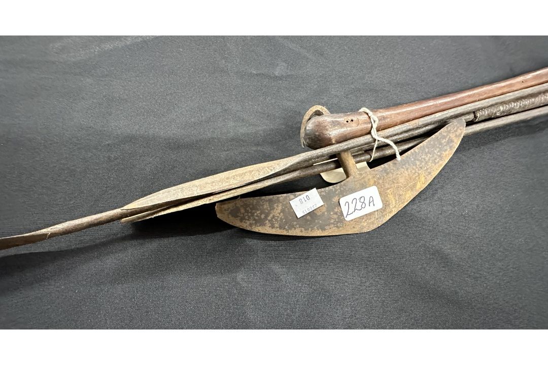 Tribal: 18th/19th cent. Three fighting/stabbing spears and an axe. - Image 1 of 3