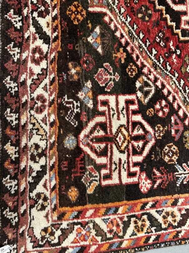 Carpets & Rugs: - Image 2 of 4