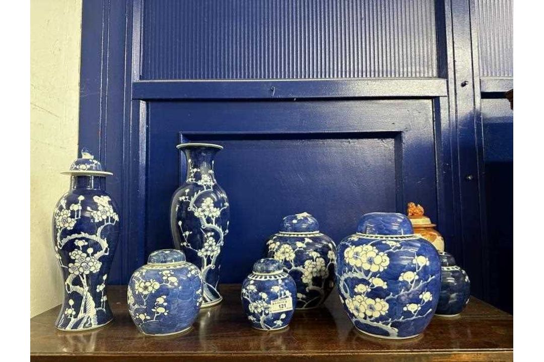 Ceramics: - Image 1 of 6